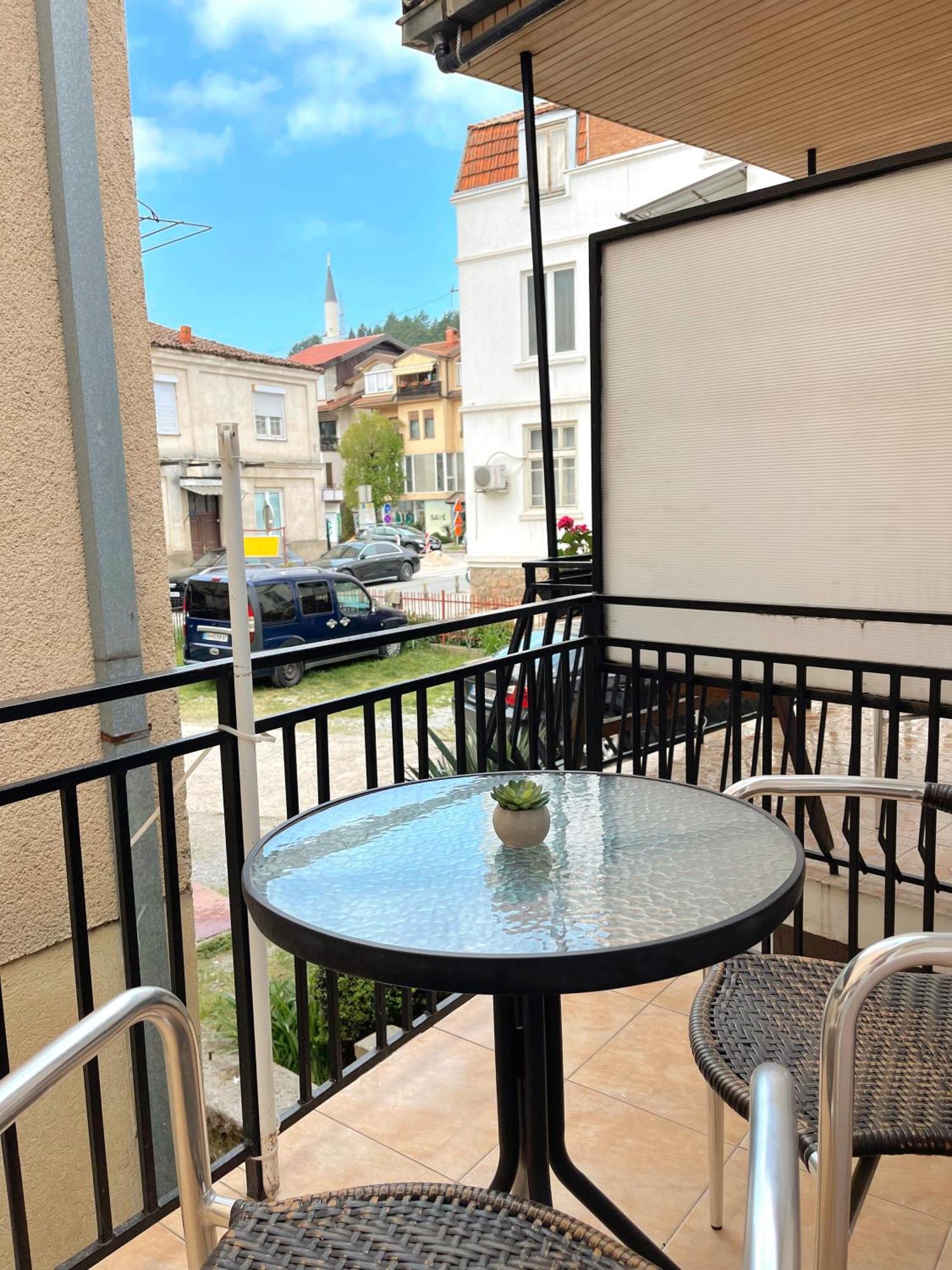 Makedonka Apartments Ohrid Esterno foto
